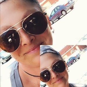 Meet your Posher, Tracy